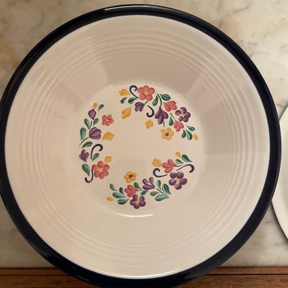 Vintage Spectrum Floral Stoneware Soup Bowls.  Rare find -Discontinued Pattern. - Picture 5 of 6